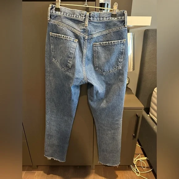 Agolde Riley Crop Jeans - Picture 3 of 7